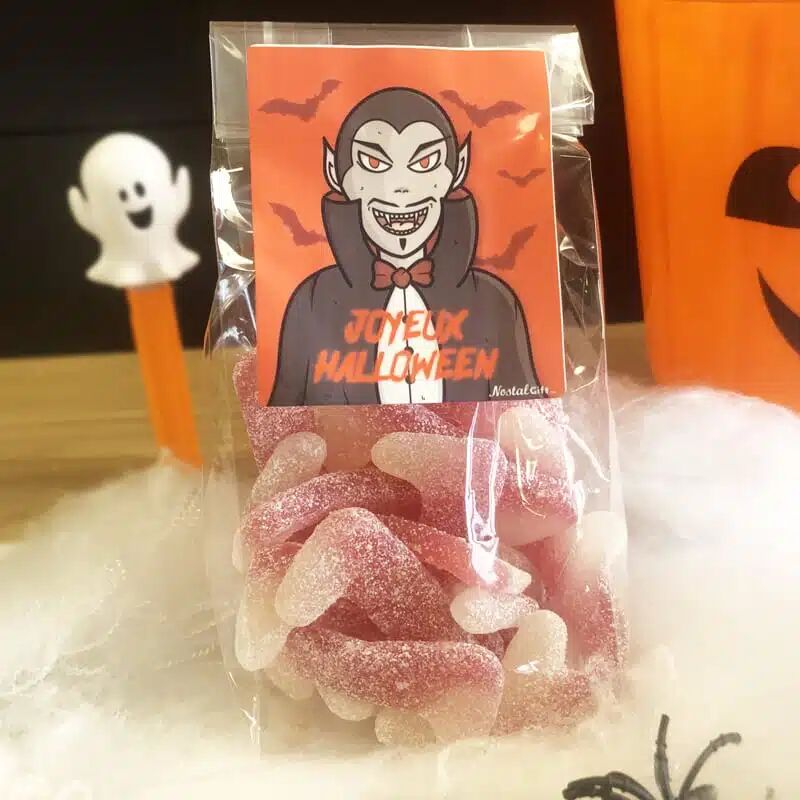 NostalGift Sachet bonbons Halloween - 30 dents de vampires qui piquent