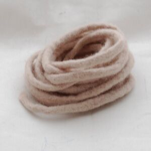 Oriental Direct Cordon 100 % feutre de laine Fait main 3 mètres Latte clair - Publicité