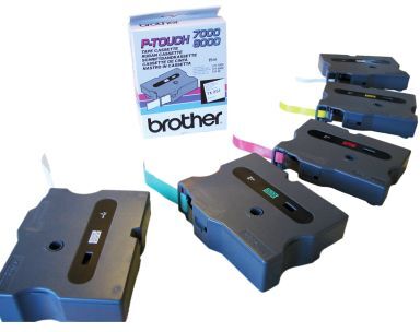 Tape Brother TX241 18mm svart på hvit 4977766051422