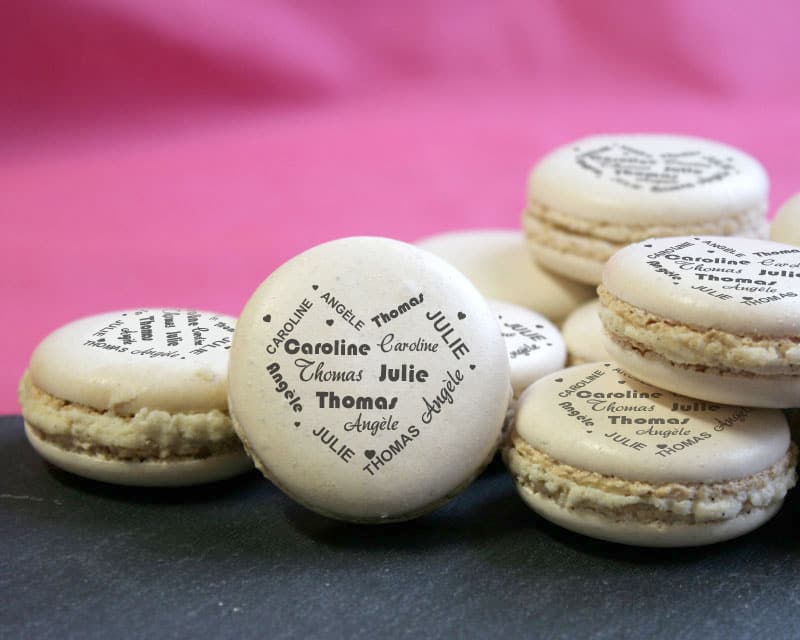 Cadeaux.com Macarons Coeur Famille