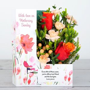 www.flowercard.co.uk Mother's Day Flowercard with Roses, Spray Carnations, Hypericum and Eucalyptus Parvifolia