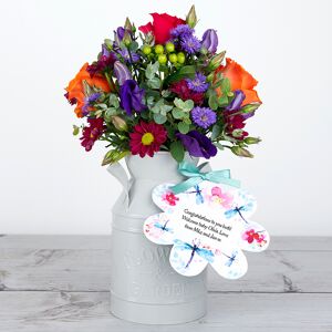 www.flowercard.co.uk Orange and Cerise Roses, Hypericum, Santini, Lisianthus and Eucalyptus Inside our Keepsake Flowerchurns