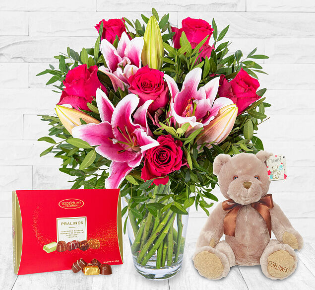 123 Flowers Roses and Lilies Cuddle Bundle