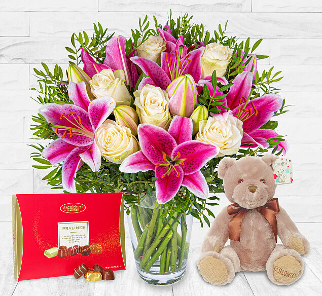 123 Flowers Classic Roses and Lilies Cuddle Bundle