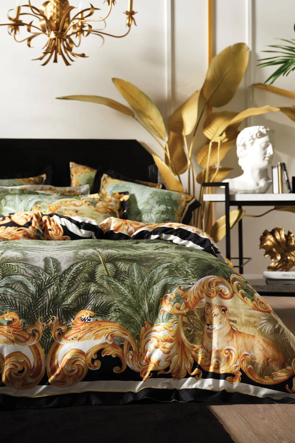 Camilla eBoutique Quilt Cover Set Palazzo of Palms, KING BED  - Size: KING BED