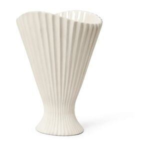 ferm LIVING Vase Fountain blanc cassé - Publicité