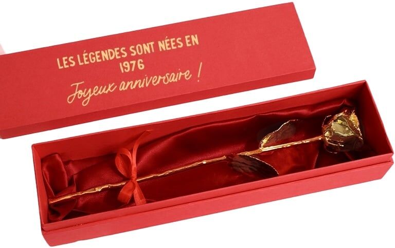 Cadeaux.com Rose en or et son écrin personnalisé message générique femme née en 1976