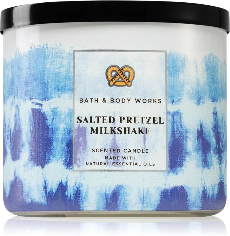 Bath & Body Works Salted Pretzel Milkshake scented candle 411 g