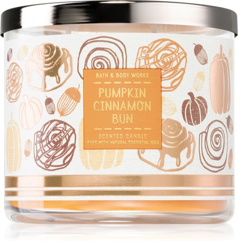 Bath & Body Works Pumpkin Cinnamon Bun scented candle 411 g