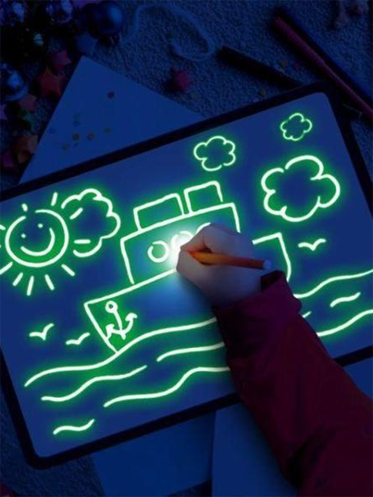 Newchic Draw With Light-Fun And Developing Tablet Toy DIY Educaitonal Illuminate Light Drawing Board In Dark Kids Paint Toy