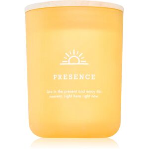 DW Home Hygge Presence scented candle 425 g