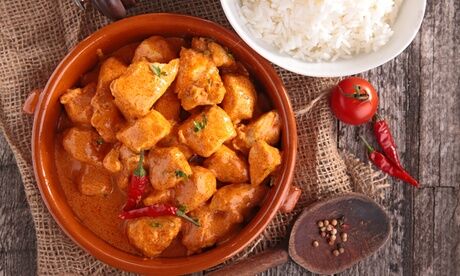 Restaurant Guru 30% Rabatt auf alle indischen Speisen, wie Curry und Tandoori, und Getränke à la carte zum Mitnehmen im Restaurant Guru