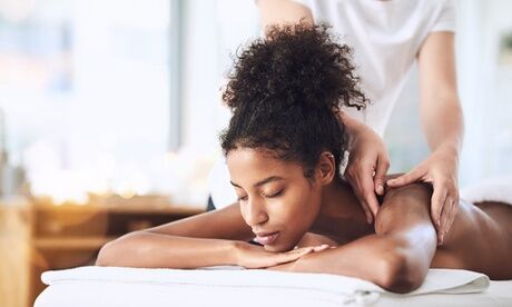 Wellness Zeit By Manuel Schwindt Bis zu 40 oder 60 Min. Massage nach Wahl bei Wellness Zeit By Manuel Schwindt (bis zu 54% sparen*)