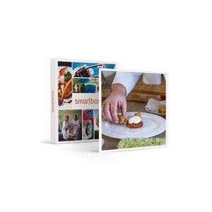 Smartbox Coffret Cadeau - 2h30 de cours de cuisine à domicile : préparation et dégustation d'1 menu 2 plats pour 4 personnes- Gastronomie - Publicité