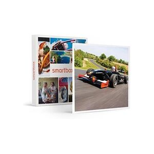 Smartbox - Coffret Cadeau Stage de pilotage en Formule Renault-Sport & Aventure - Publicité