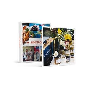 Smartbox Coffret Cadeau - Coffret L'Essai : 9 délices gourmet et 2 bouteilles de vin livrés à domicile- Gastronomie - Publicité