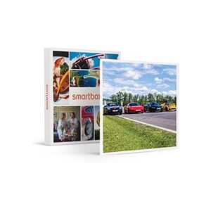 Smartbox Coffret Cadeau - Stage de pilotage : 12 tours en Ferrari, Audi R8, Porsche et Lotus sur le circuit d'Andrézieux- Sport & Aventure - Publicité