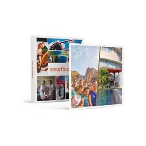 Smartbox Coffret Cadeau - Journée au parc PortAventura et Ferrari Land pour 2 avec 2 nuits en hôtel 4*- Séjour - Publicité