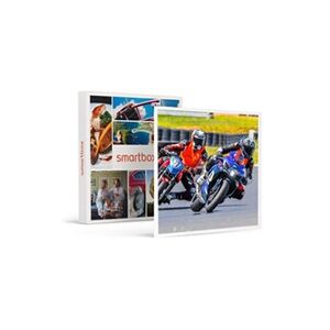 Smartbox - Coffret Cadeau Stage de pilotage moto : 1 journée sur le circuit d'Alès avec sa moto personnelle-Sport & Aventure - Publicité