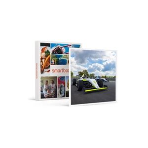 Smartbox Coffret Cadeau - Stage de pilotage monoplace : 6 tours sur le circuit de Nogaro en Formule 4 Tatuus- Sport & Aventure - Publicité