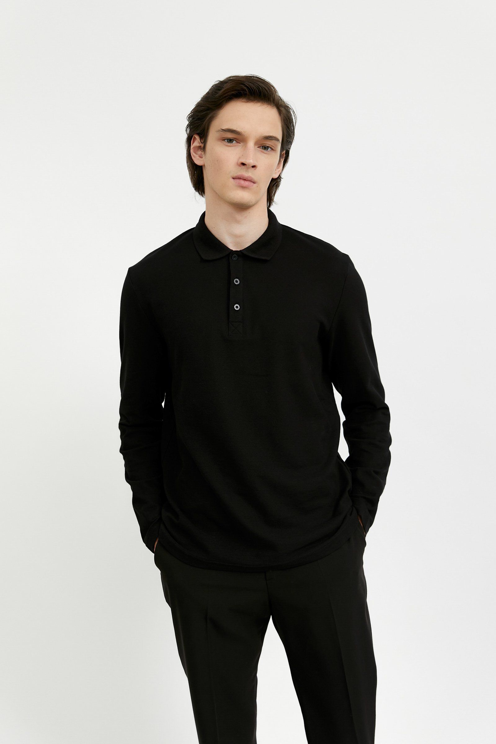 Finn Flare Langarmshirt mit schickem Polokragen, schwarz