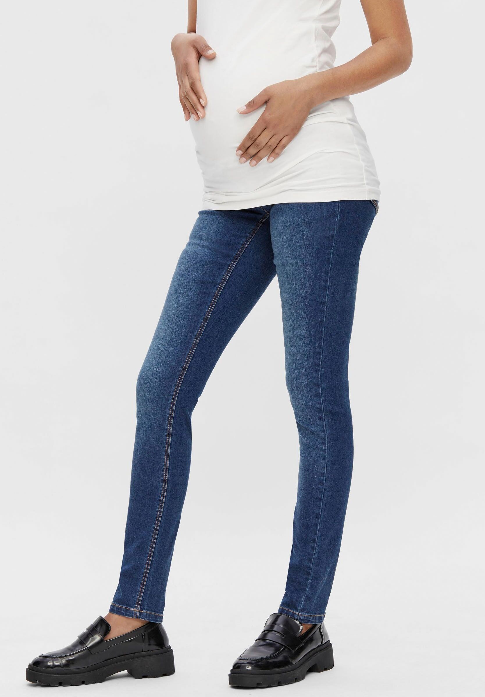 Mamalicious Umstandsjeans »MLLOLA«, mit bequemem Überbauchbund blau Größe 26 27 28 29 30 31 32 33