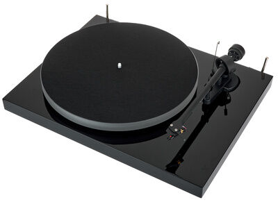 Pro-Ject Debut III DC Esprit black