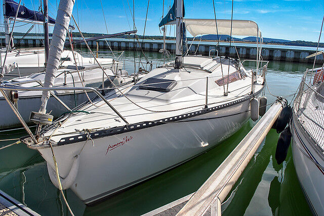 Wonderbox Coffret cadeau Séjour à bord d'un bateau à proximité de Metz - Wonderbox