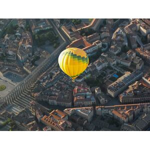 SmartBox 1 vuelo en globo aerostático por Segovia para 2 personas