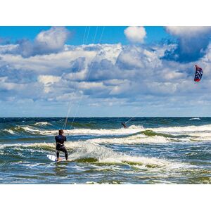 SmartBox Bautismo de kitesurf en la Costa del Sol o 1 sesión de kitesurf de 1 hora para 2 personas