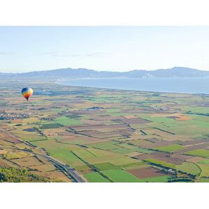SmartBox El cielo de la Costa Brava: vuelo en globo de 1h con reportaje fotográfico para 2 personas