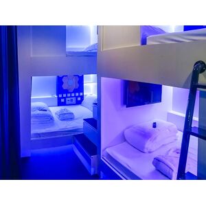 SmartBox Modular Rooms Hotels: 2 noches en cápsula doble para 2 personas de lunes a jueves