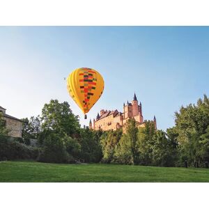 SmartBox Vuelo en globo en Segovia, brunch y reportaje para 2 personas