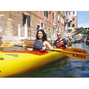 SmartBox Venezia nascosta: suggestivo tour in kayak lungo i canali per 2 persone