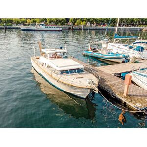 SmartBox Insieme sul Lago di Como: 1 giro in barca di 2 ore con aperitivo a bordo per 2