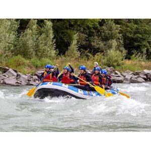 SmartBox Rafting su rapide scatenate in Valtellina (1h 30min) per 1