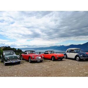 SmartBox La Dolce Vita alla guida di unâ€™Alfa Romeo Giulietta Spider sul Lago di Garda (5h) per 2