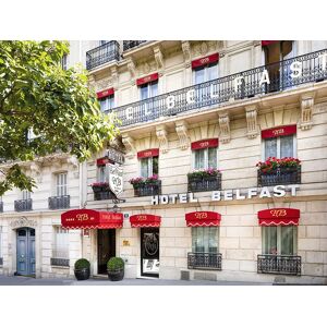 SmartBox 2 notti a Parigi in hotel 4* vicino all'Arco di Trionfo