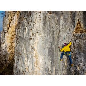 SmartBox Adrenalinica avventura: arrampicata outdoor su roccia per 4 persone a Verona