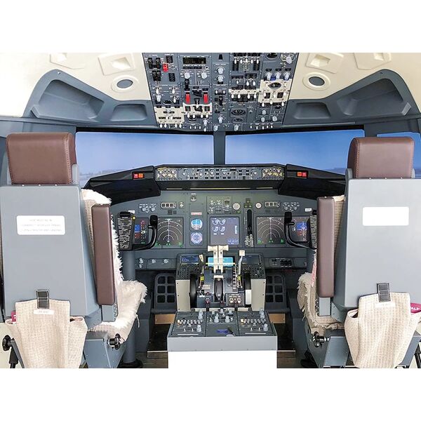 smartbox pilota un boeing 737: 1 ora e 45 min su simulatore di volo a milano