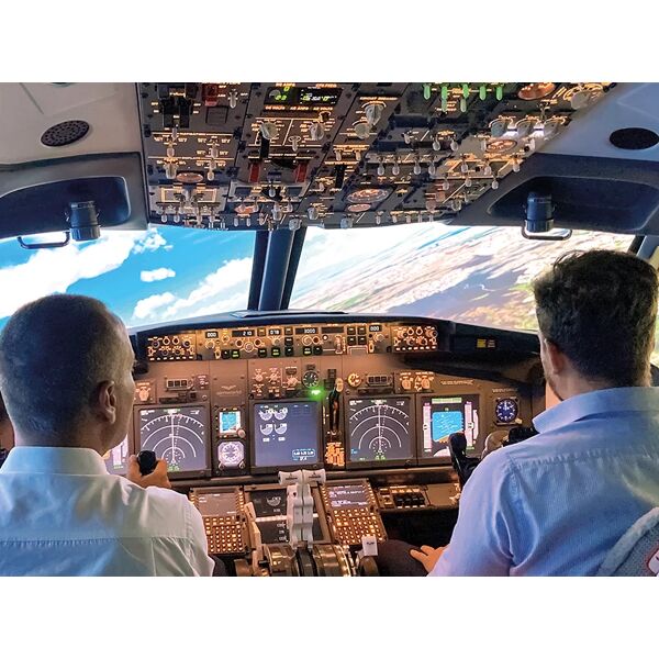 smartbox ai comandi di un boeing 737: addestramento e volo con simulatore professionale