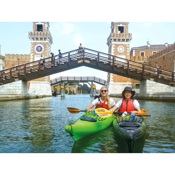 smartbox misteri a venezia: tour in kayak tra storia e magia per 2 persone