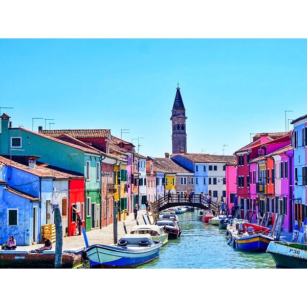 smartbox lâ€™arte del vetro veneziano: tour in barca con visita guidata a murano e sosta a burano