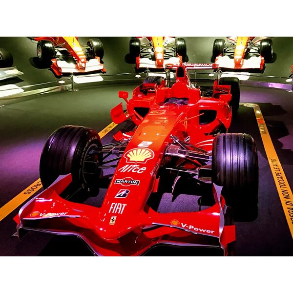 smartbox passione rossa: 1 biglietto per il museo ferrari di maranello per 1 adulto