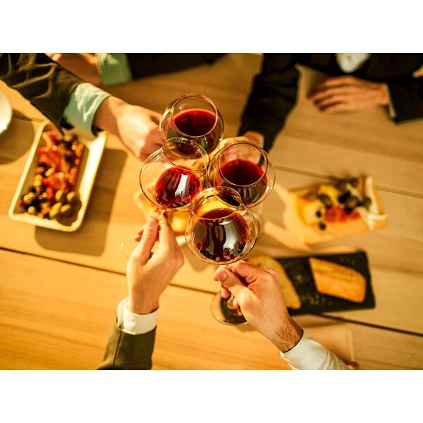 smartbox rosso di sera con winelivery: scopri la toscana con 3 bottiglie di vino a domicilio