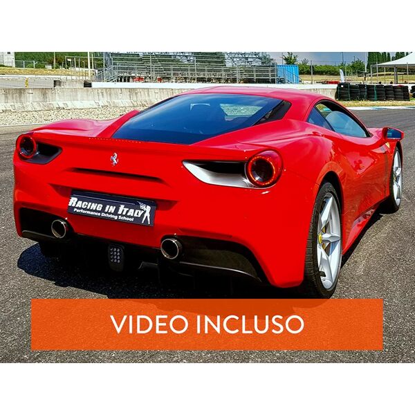 smartbox offerta speciale da brivido: 1 giro su ferrari 458 a castelletto di branduzzo