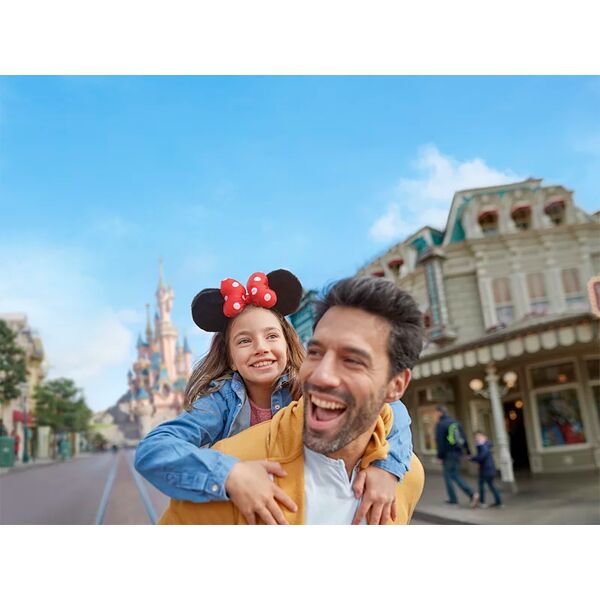 smartbox divertimento e magia in famiglia: biglietto data a scelta 1 giorno per 2 parchi disneyÂ® per 2 adulti e 1 bambino