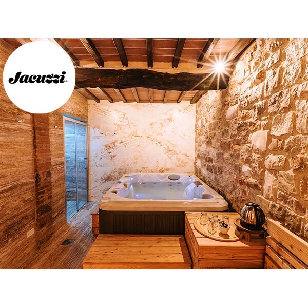 smartbox oasi di relax: 1 notte con accesso alla speciale grotta con vasca jacuzziÂ® in villa vicino a siena