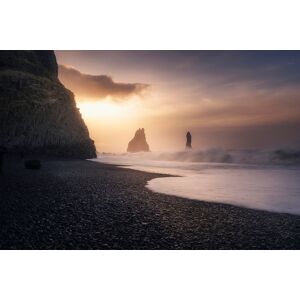 Papermoon Fototapete »Photo-Art JORGE RUIZ DUESO, REYNISFJARA SUNRISE« bunt  B/L: 2,00 m x 1,49 m