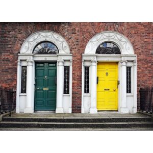 Papermoon Fototapete »Dublin Türen« mehrfarbig  B/L: 4,5 m x 2,8 m